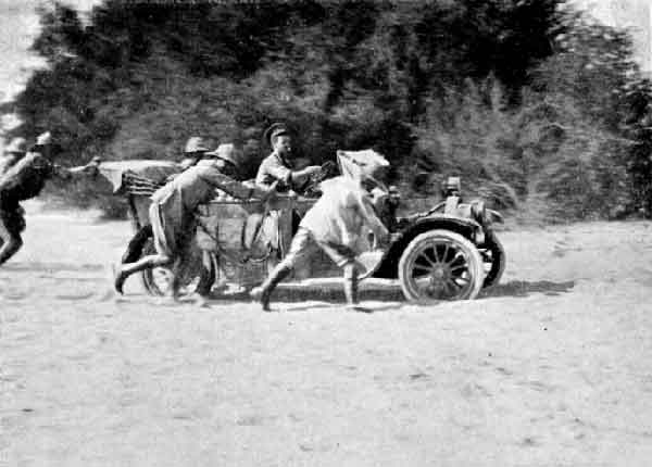 The Last Phase. Difficulties with General Botha's car through the thick sand