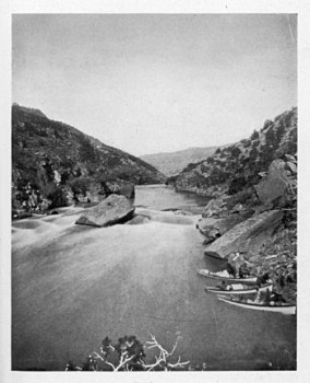 photo, canyon and boats