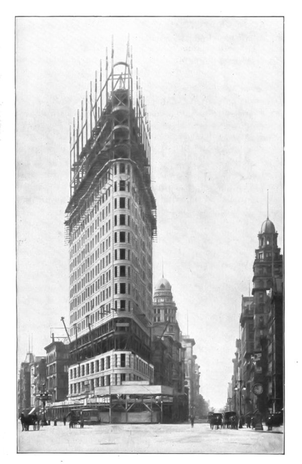 FLATIRON BUILDING, NEW YORK CITY