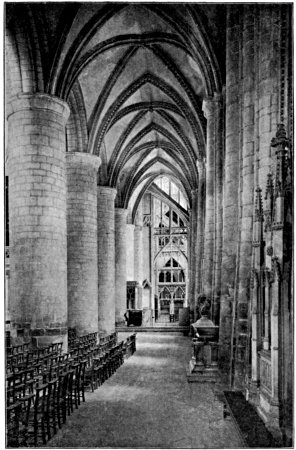 SOUTH AISLE OF NAVE.