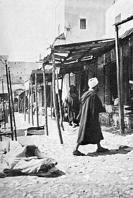 SHOPS IN TETUAN.