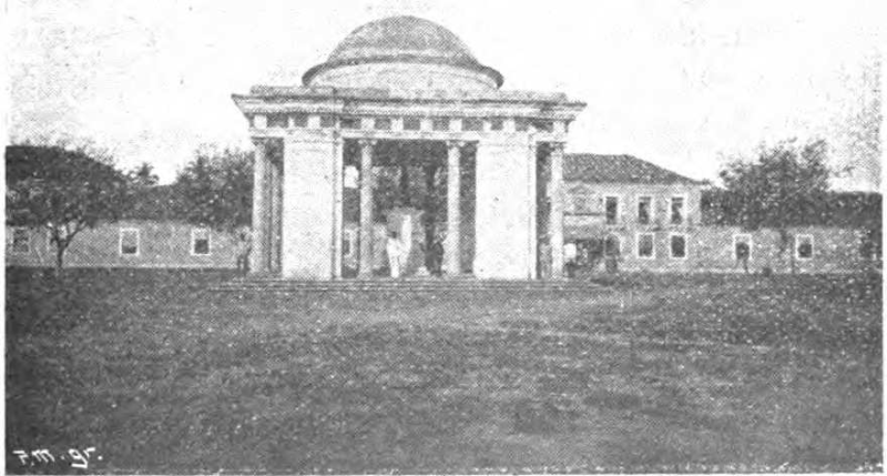 Monumento a Affonso d'Albuquerque na Praça das Sete Janellas (Pangim)