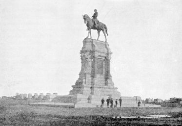 lee monument