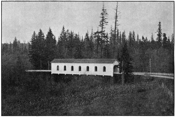 COVERED WOOD BRIDGE OVER THE TUALATIN RIVER ON THE WEST SIDE HIGHWAY IN WASHINGTON COUNTY BUILT IN 1918