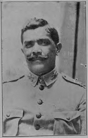 1er. Teniente Arsenio Ortiz.  Que tanto se distinguió en la revolución estenocista.