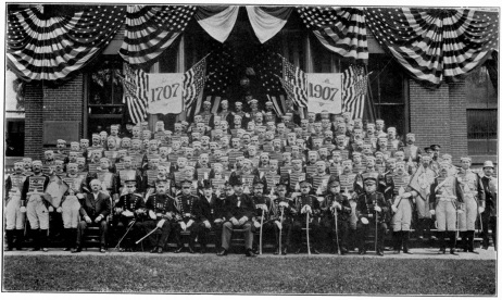 GOVERNOR WOODRUFF, STAFF AND GUARD, IN FRONT OF ROGER SHERMAN HALL