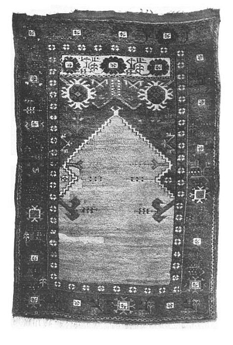 KONIEH PRAYER RUG.