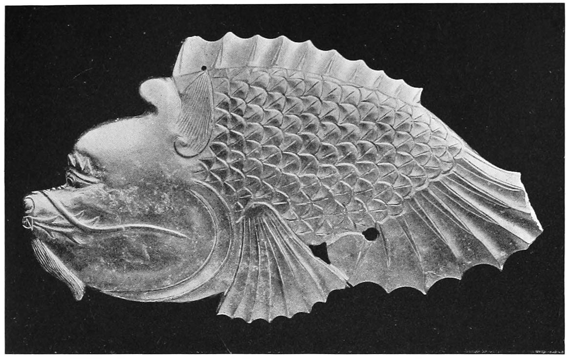 MORTUARY FISH IN JADE, OF HAN PERIOD