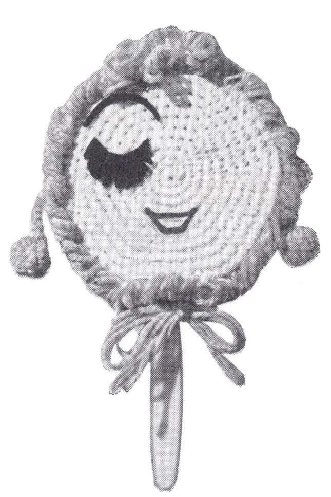 Knit hand mirror cover