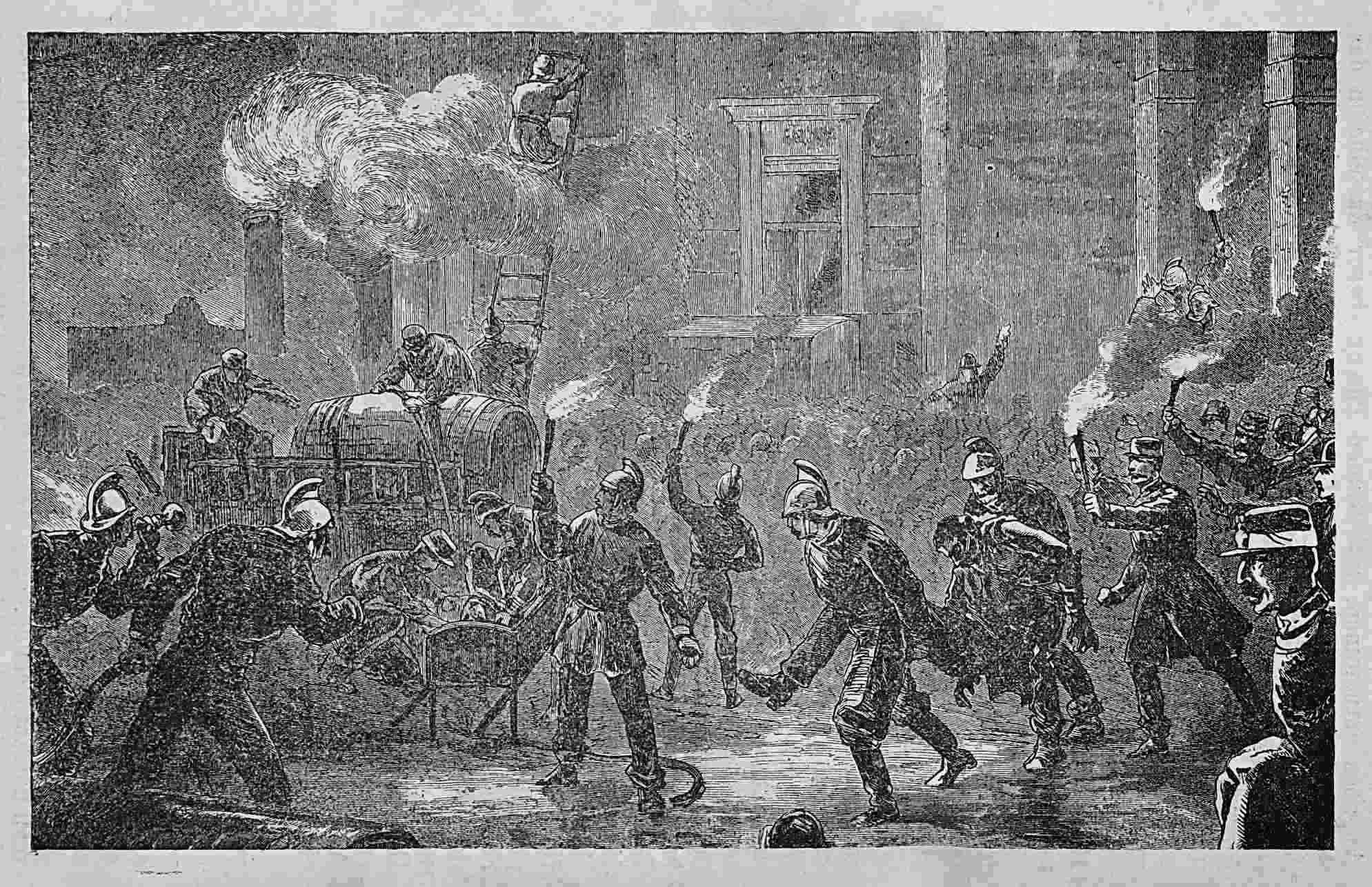 Leichentransport während des Brandes.