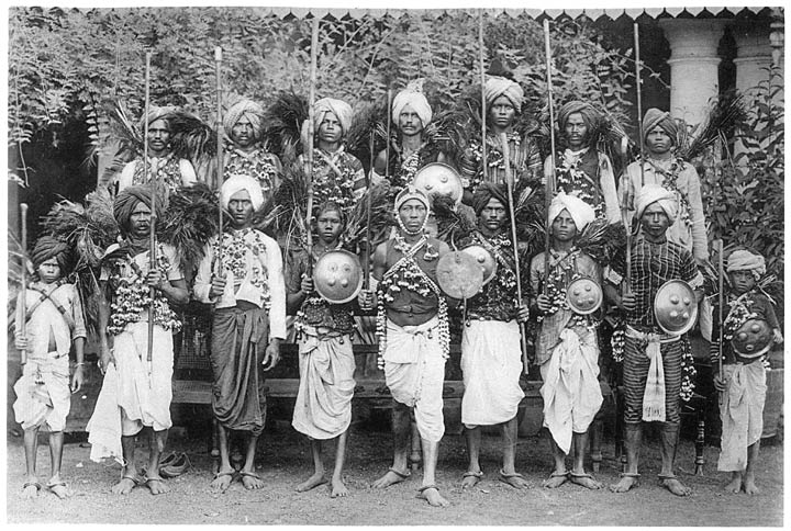 The Tribes and Castes of the Central Provinces of India—Volume II