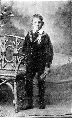 FRANK LINES.

From a Photo. by Heillis & Sons, Regent Street, W.